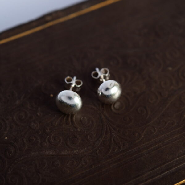 Pebble Earrings